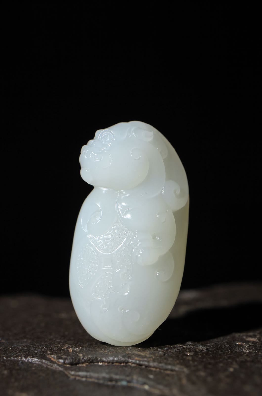 Bright White Seed Pixiu Pendant